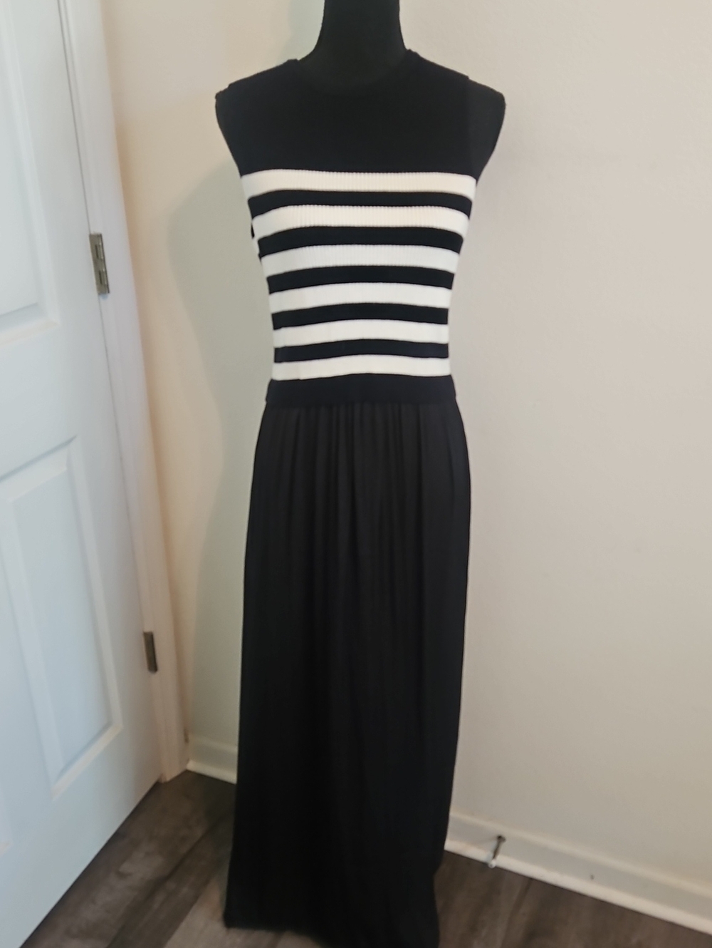 Sleeveless Black and White Striped Knit Maxi Dress